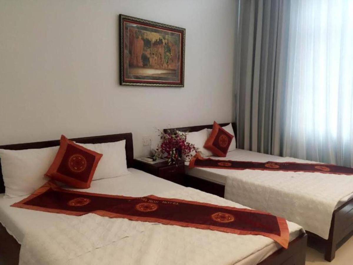 Tan Truong Son Hotel Ðồng Hới Ngoại thất bức ảnh