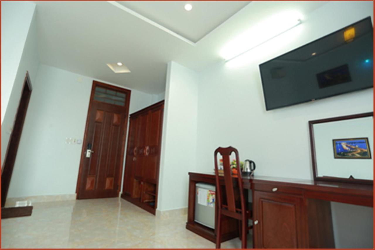 Tan Truong Son Hotel Ðồng Hới Ngoại thất bức ảnh