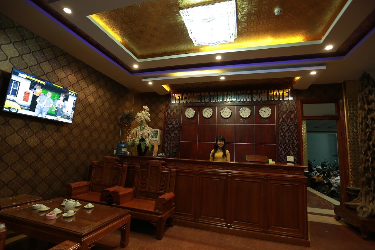 Tan Truong Son Hotel Ðồng Hới Ngoại thất bức ảnh